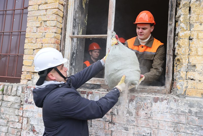Активные работы ведутся на Всебелорусской молодежной стройке в Брестской крепости