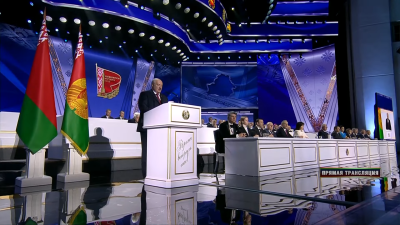 Лукашенко: поколение победителей показало, что сила наций не в капиталах и не в военной мощи