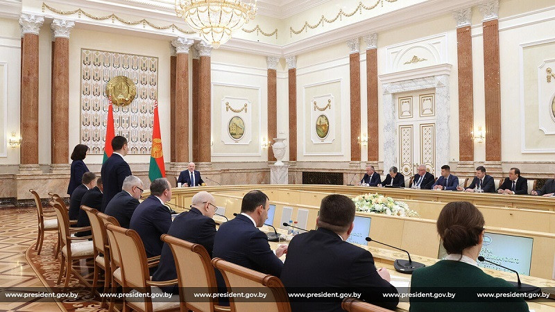 Александр Лукашенко рассказал, как видит работу БРСМ и других молодежных объединений