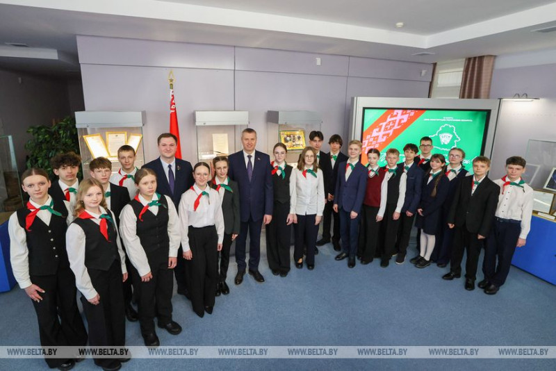 В Музее современной белорусской государственности состоялось церемония вручения паспортов школьникам