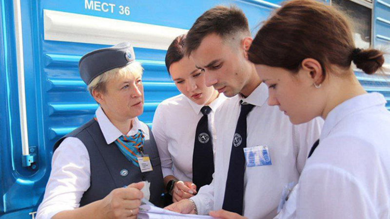Более 900 юношей и девушек будут трудиться в студотрядах БЖД Более 900 юношей и девушек будут трудиться в студотрядах БЖД