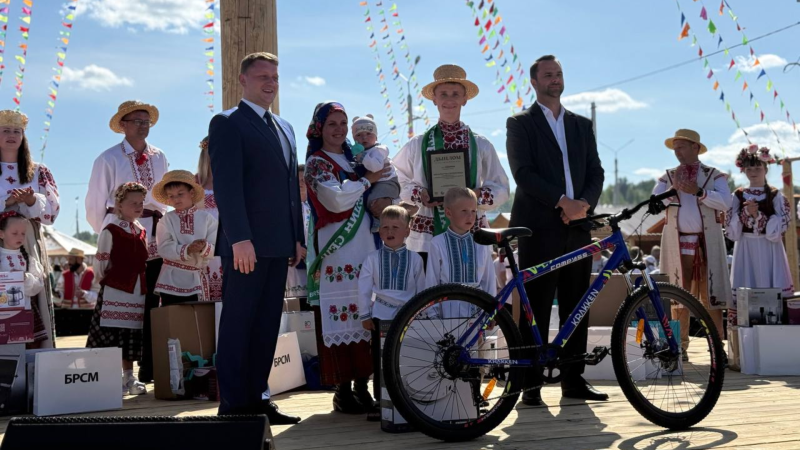 Победителем сельскохозяйственного проекта "Властелин села-2025" стала семья из Гомельской области