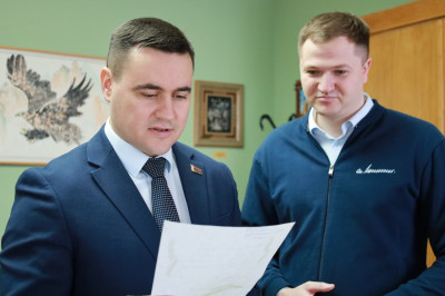 Благотворительный проект БРСМ «Елка желаний»