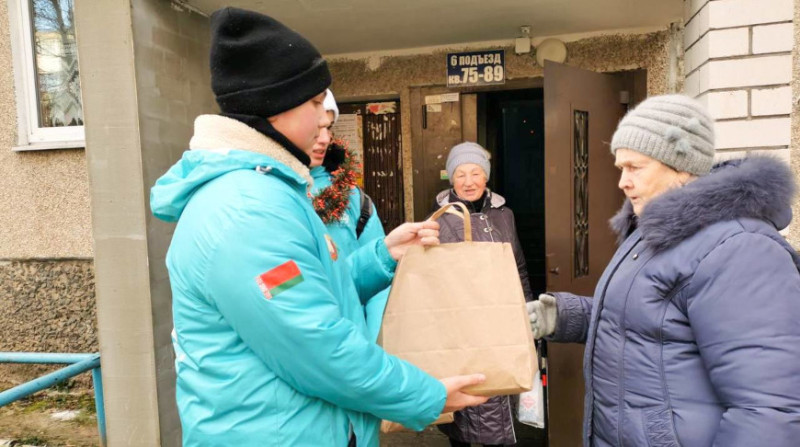 "Эстафета добра" объединит волонтеров БРСМ по всей стране